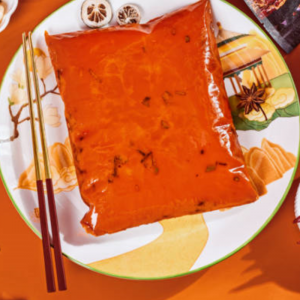 實(shí)惠牛油紅油批發(fā)價(jià)，怎樣讓火鍋店火爆增收？